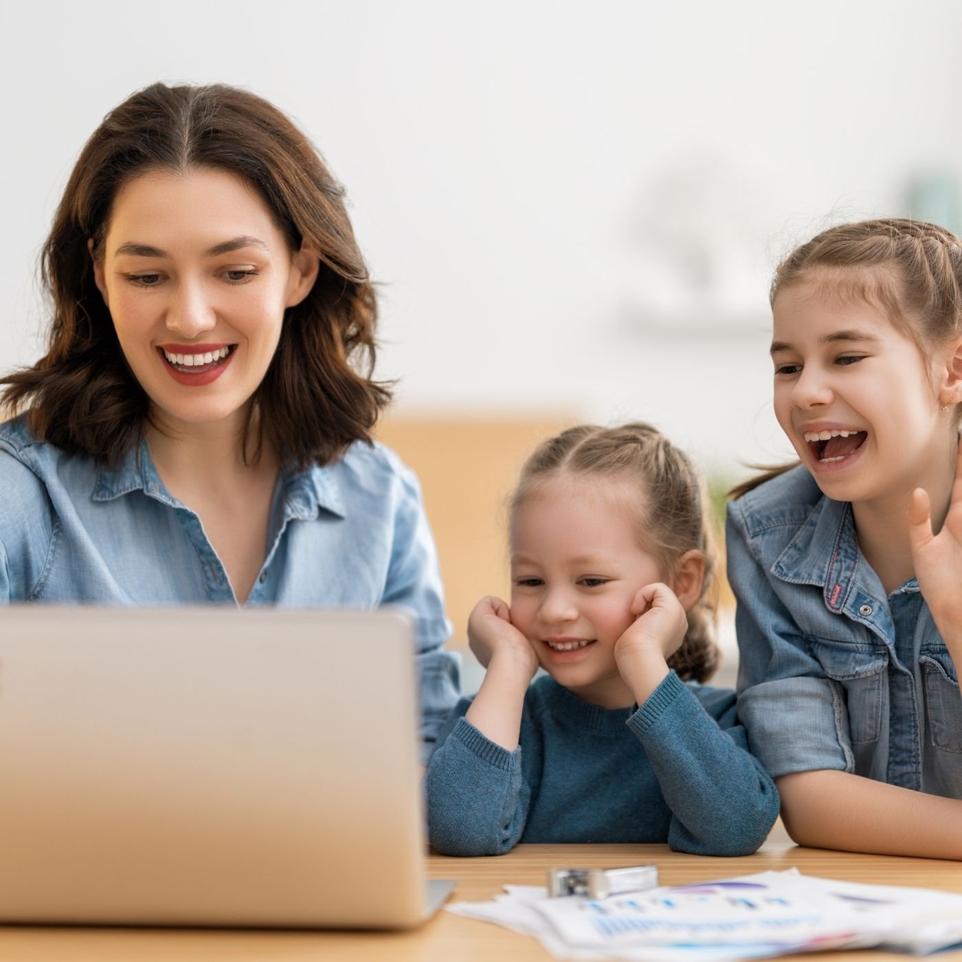 Toronto School & Childcare Expenses Calculator: Global Dashboard